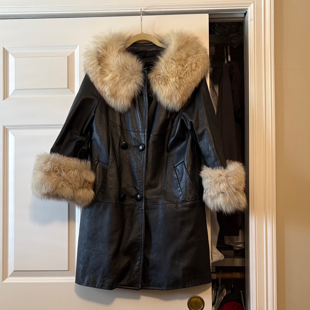 1960s Vintage Black Leather Coat with Fur Collar and Cuffs